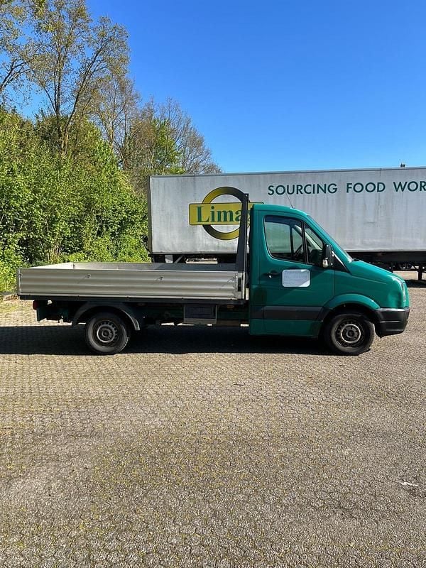 Second-hand VW Crafter 109 CP (80 kW) 2007 Verde Van