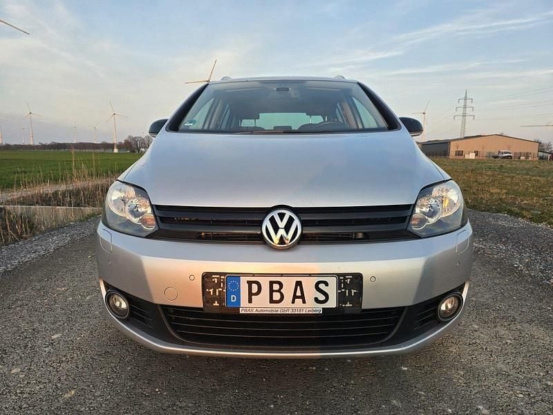 Gebraucht VW Golf VII Match 105 PS (77 kW) 2012 Silber Kombi