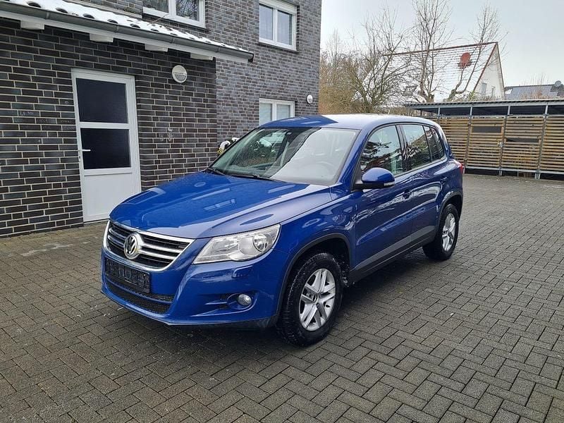 Blau Gebraucht 2010 VW Tiguan Freestyle SUV | 4.500 € (Superpreis) - Bild 1/4