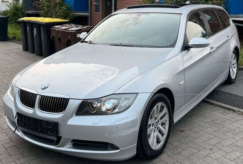 Silber Gebraucht 2006 BMW 325 Advantage Kombi | 2.350 € (Fairer Preis) - Bild 1/4