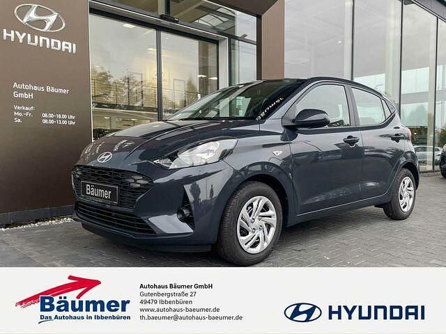 Gebraucht Hyundai i10 Select 63 PS (46 kW) 2024 Schwarz Kleinwagen