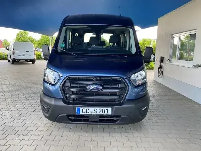 Gebraucht Ford Transit Trend 170 PS (125 kW) 2025 Chromablau metallic Kombi