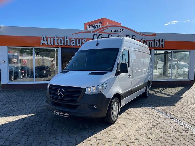 Weiß Gebraucht 2019 Mercedes Sprinter Van | 20.950 € (Guter Preis) - Bild 1/4