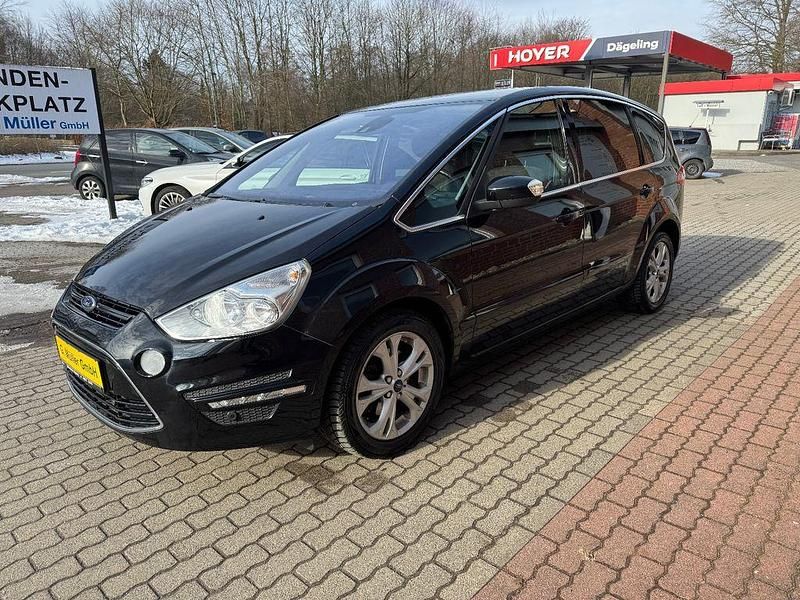 Gebraucht Ford S-MAX Titanium 140 PS (102 kW) 2015 Schwarz Van / Kleinbus