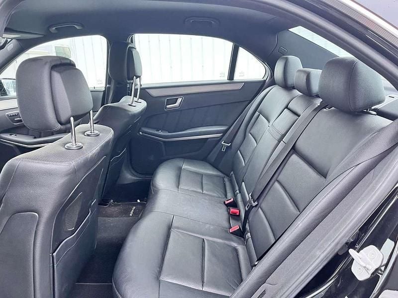 Gebraucht Mercedes E500 Avantgarde 408 PS (300 kW) 2012 Schwarz Limousine