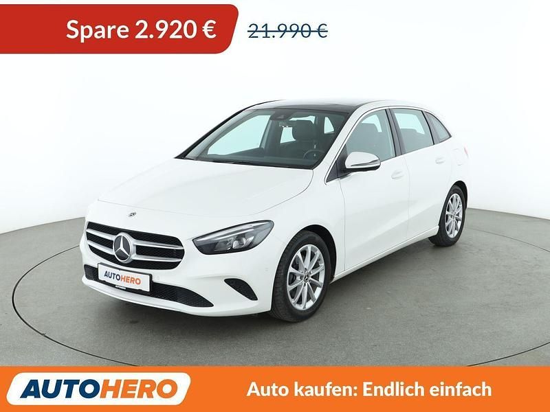 Weiß Gebraucht 2019 Mercedes B200 Progressive Van / Kleinbus | 19.070 € (Superpreis) - Bild 1/3