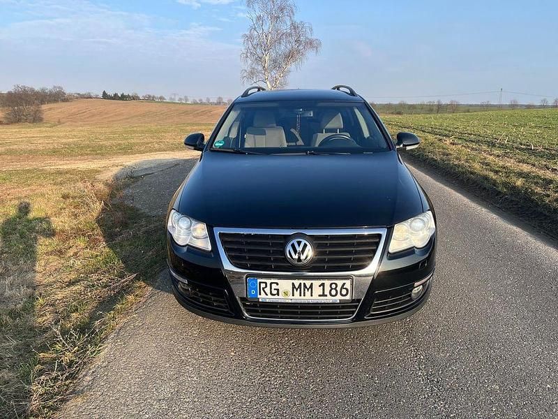 Gebraucht VW Passat Comfortline 140 PS (102 kW) 2010 Schwarz Kombi