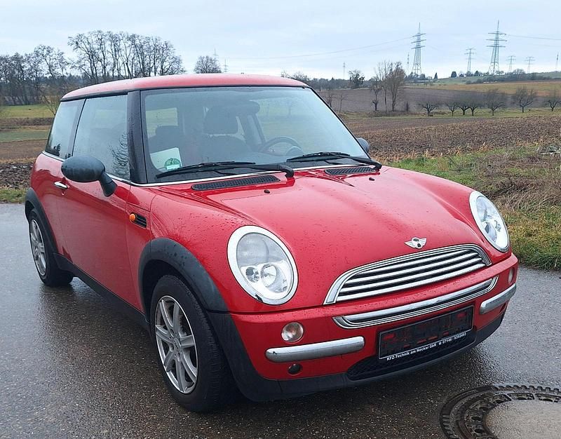 Gebraucht Mini ONE 90 PS (66 kW) 2004 Rot Kleinwagen