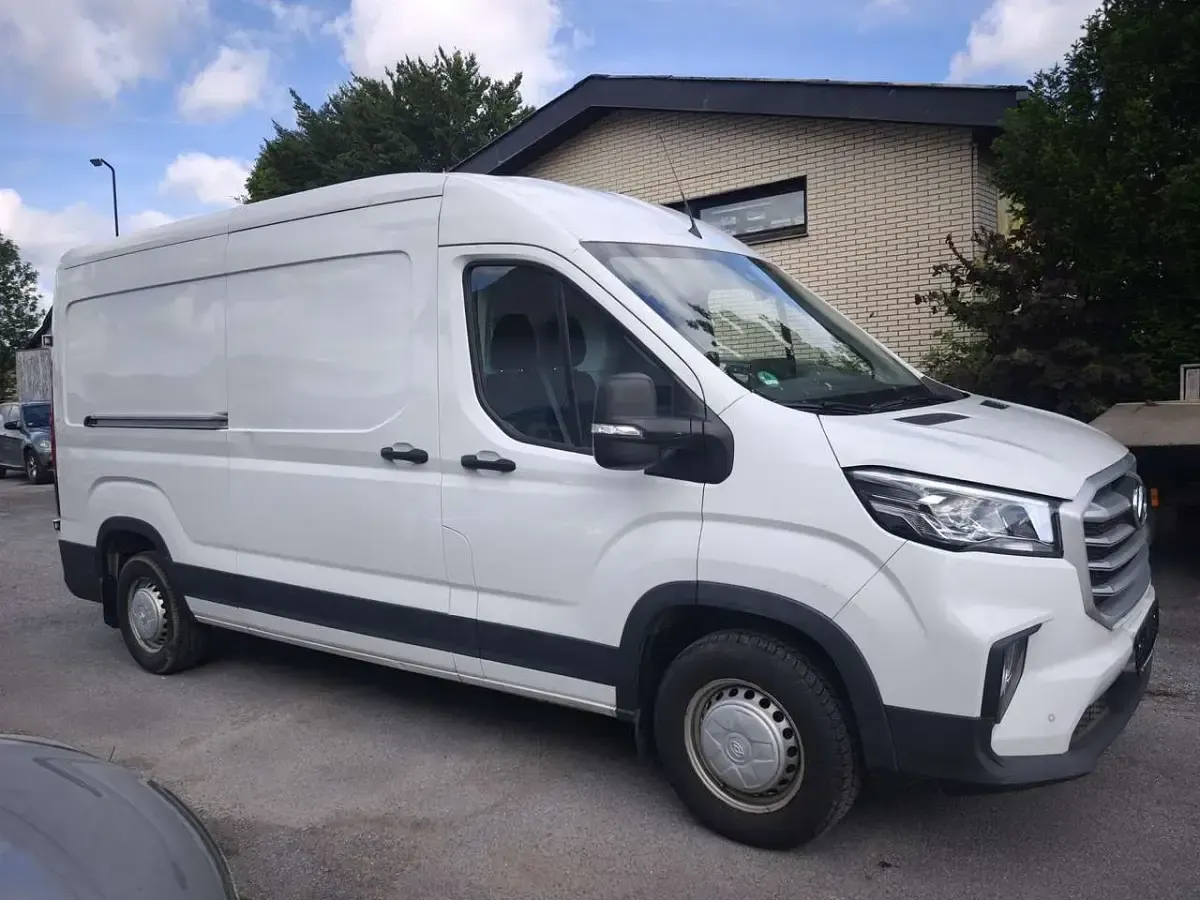 Gebraucht Maxus V90 147 PS (108 kW) 2024 Weiß Van