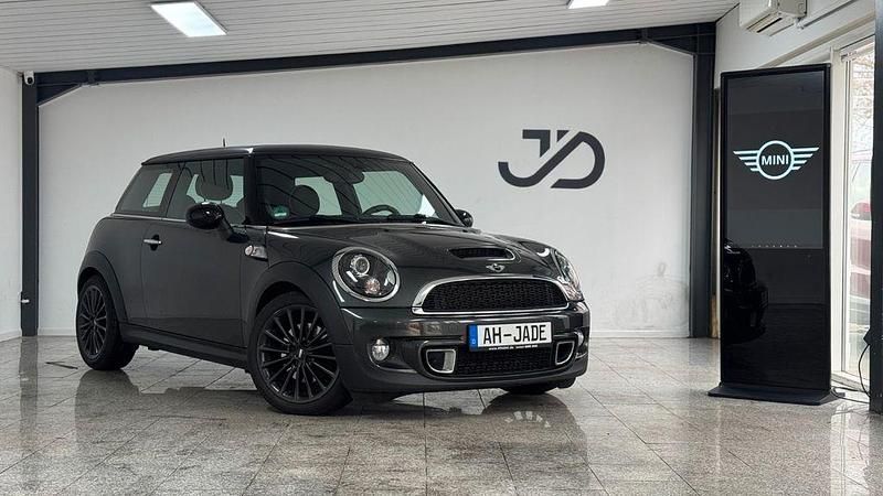 Grau Gebraucht 2011 Mini Cooper S Kleinwagen | 10.450 € (Fairer Preis) - Bild 1/4