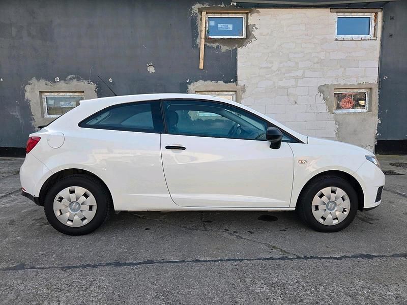 Gebraucht Seat Ibiza 80 PS (58 kW) 2010 Weiß Kleinwagen