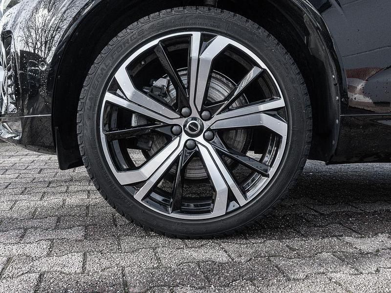 Gebraucht Volvo XC60 Ultimate 250 PS (183 kW) 2024 Schwarz SUV