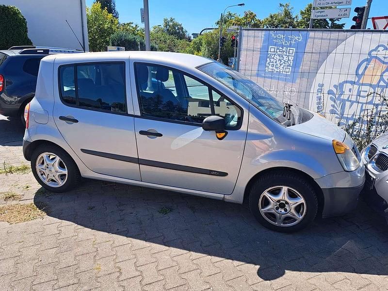 Silber Gebraucht 2006 Renault Modus Van / Kleinbus | 1.050 € (Fairer Preis) - Bild 1/4