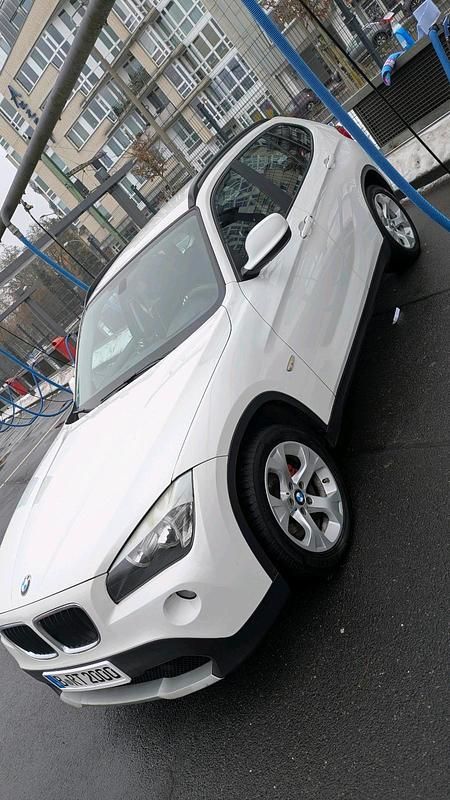 Gebraucht BMW X1 170 PS (125 kW) 2011 Weiß SUV