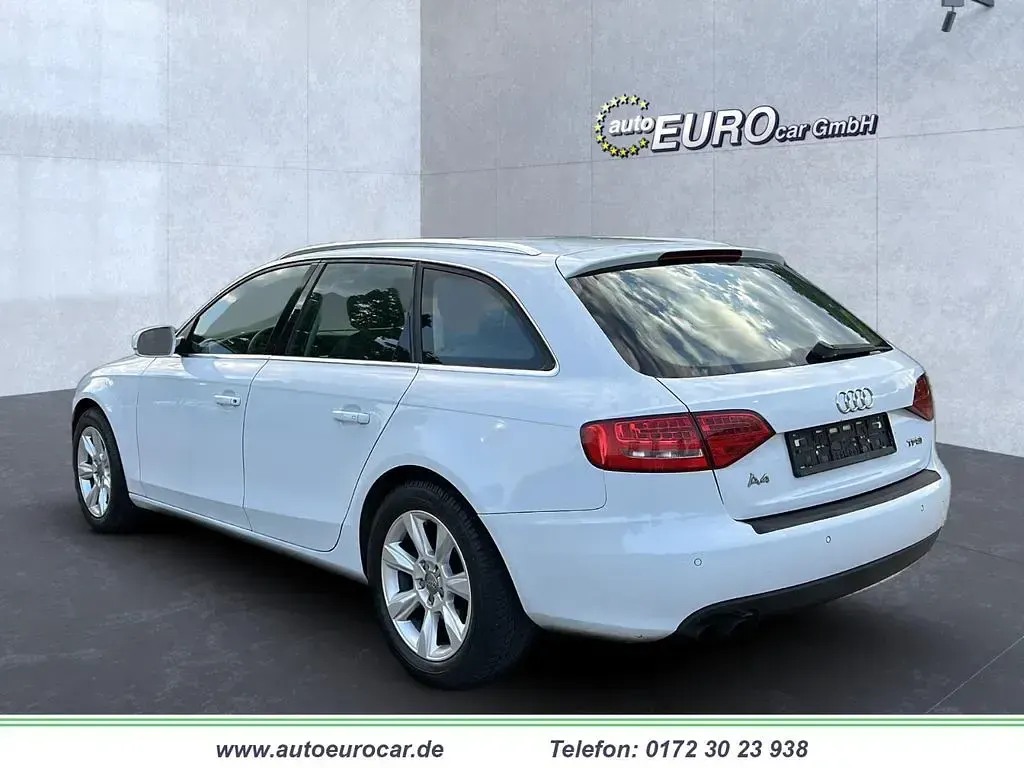 Gebraucht Audi A4 Ambition 120 PS (88 kW) 2011 Weiß Kombi