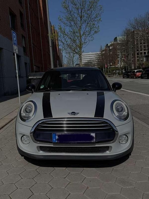 Second-hand Mini Cooper D 116 CP (85 kW) 2015 Argintiu Hatchback