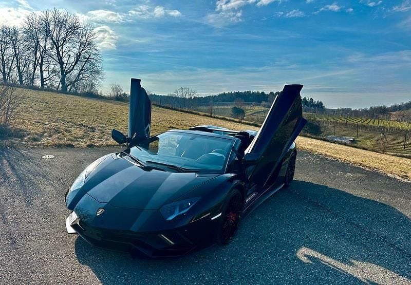 Gebraucht Lamborghini Aventador 741 PS (545 kW) 2018 Schwarz Cabrio