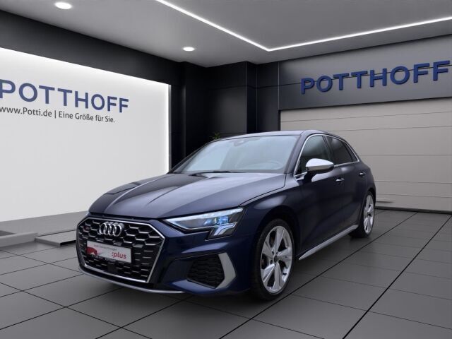 Blau Gebraucht 2023 Audi S3 Ambiente Limousine | 41.750 € (Guter Preis) - Bild 1/2