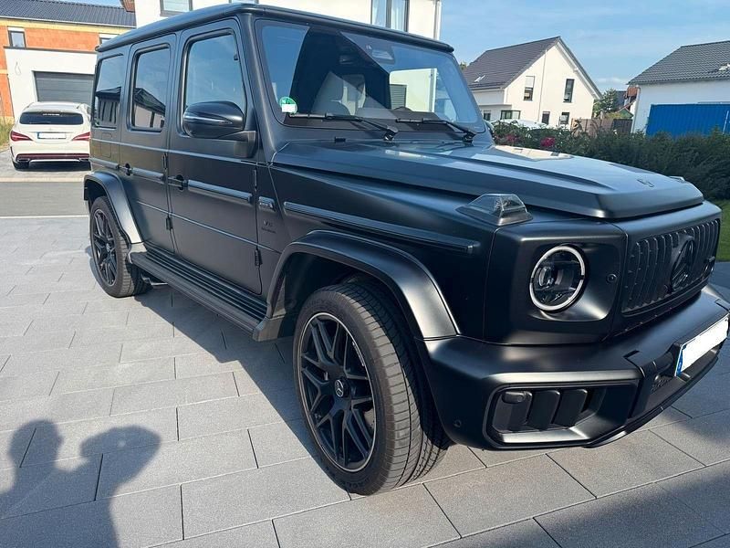 Schwarz Gebraucht 2024 Mercedes G63 AMG AMG SUV | 219.500 € - Bild 1/4