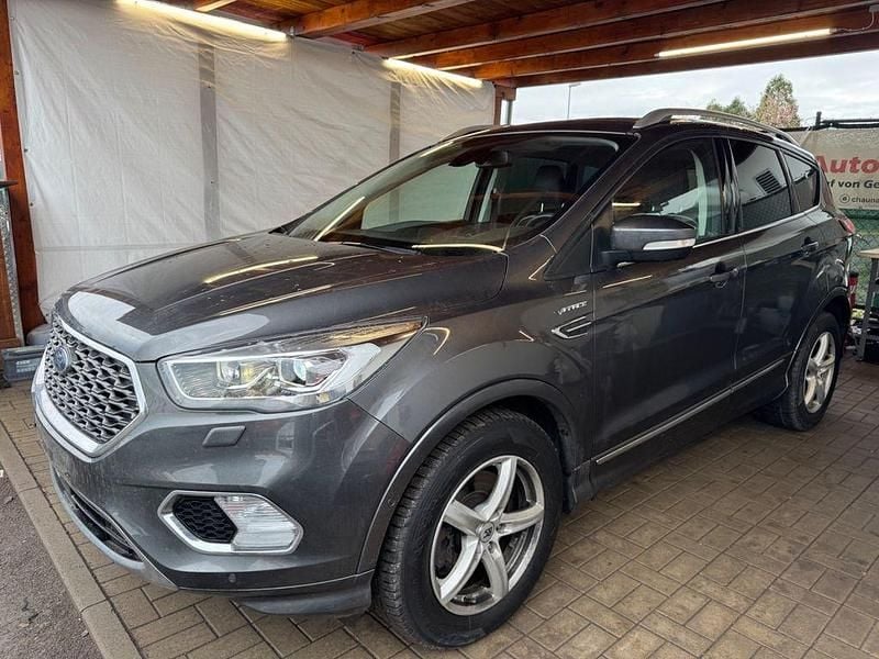 Grau Gebraucht 2017 Ford Kuga Vignale SUV | 9.790 € (Superpreis) - Bild 1/4