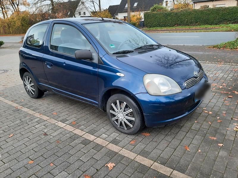 Gebraucht Toyota Yaris 86 PS (63 kW) 2000 Braun Kleinwagen
