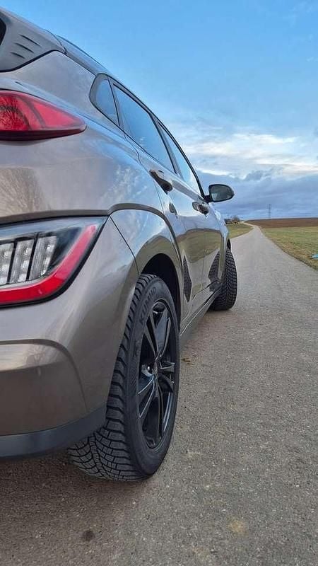 Gebraucht Hyundai Kona Prime 150 kW (204 PS) 2021 Bronze SUV