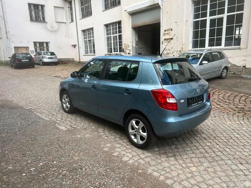 Gebraucht Skoda Fabia Classic 60 PS (44 kW) 2011 Andere farben Kleinwagen