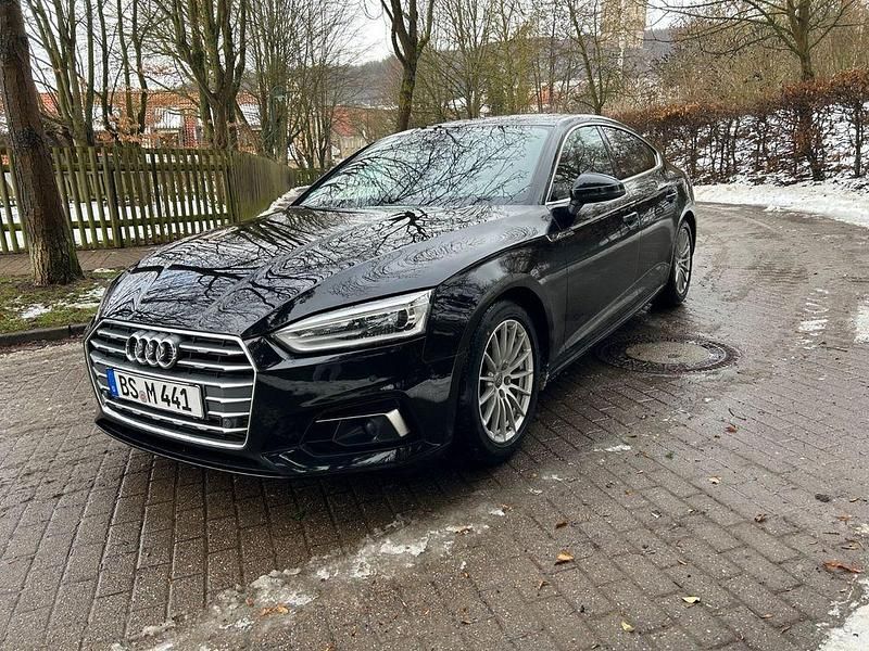 Gebraucht Audi A5 Sportback Ambiente 190 PS (139 kW) 2018 Schwarz Kleinwagen