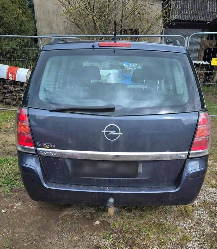 Gebraucht Opel Zafira 140 PS (102 kW) 2006 Grau Van / Kleinbus