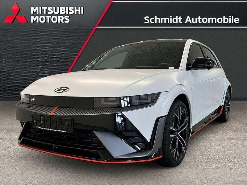 Atlas white matt (weiss) Neu 2025 Hyundai Ioniq 6 Limousine | 62.900 € (Fairer Preis) - Bild 1/4