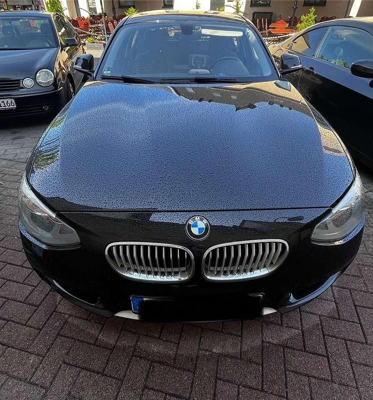Schwarz Gebraucht 2014 BMW 116 Urban Line Kleinwagen | 6.500 € (Guter Preis) - Bild 1/4