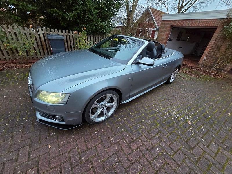 Grau Gebraucht 2011 Audi S5 Cabriolet Sport Cabrio | 18.500 € (Etwas zu teuer) - Bild 1/4