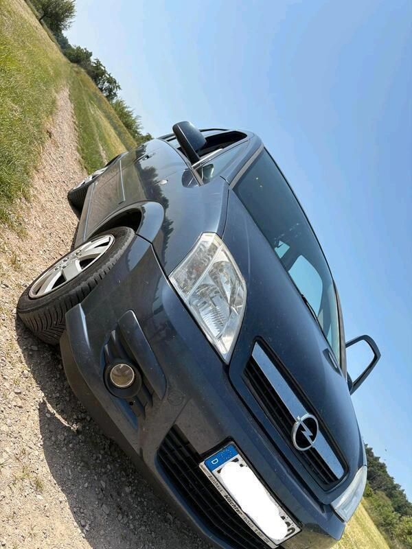 Grau Gebraucht 2008 Opel Meriva Van / Kleinbus | 1.000 € (Superpreis) - Bild 1/4
