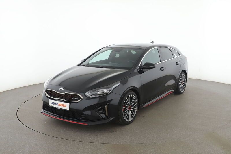 Schwarz Gebraucht 2020 Kia ProCeed Kleinwagen | 24.360 € (Fairer Preis) - Bild 1/4