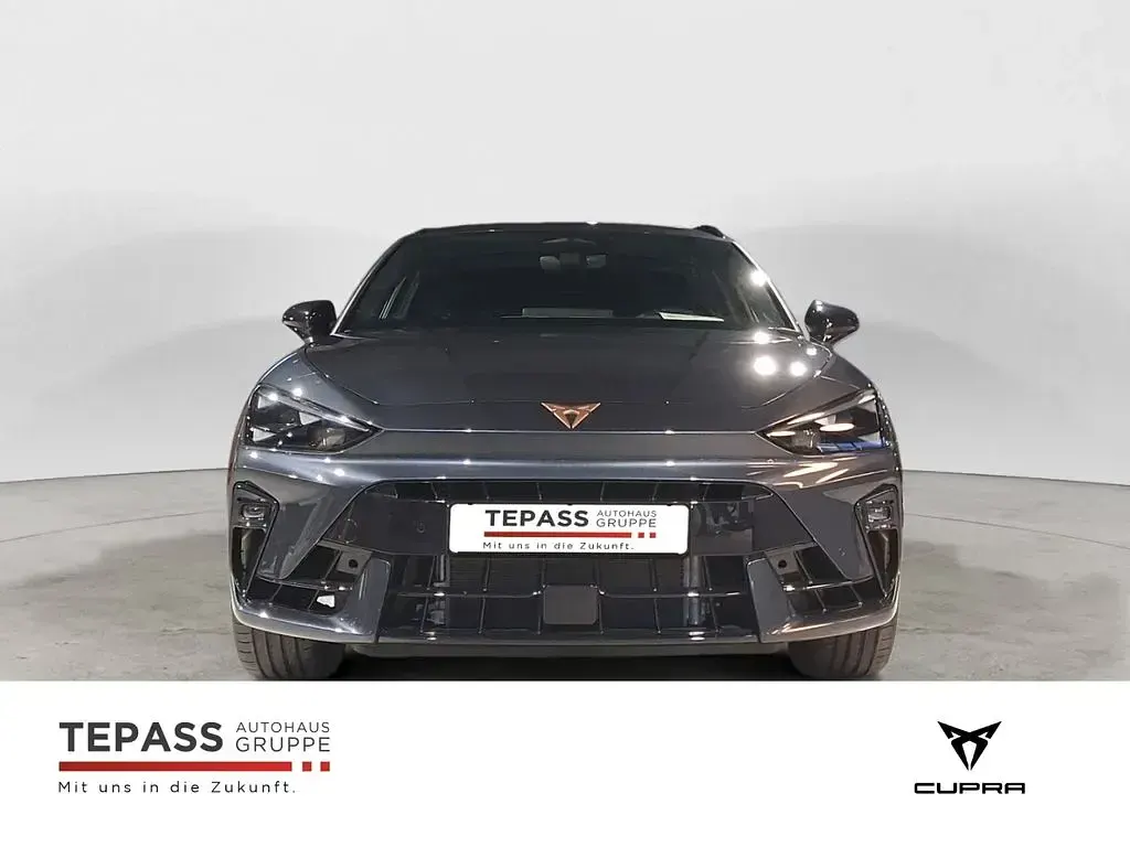 Neu Cupra Leon VZ1 333 PS (244 kW) 2026 Grau Limousine