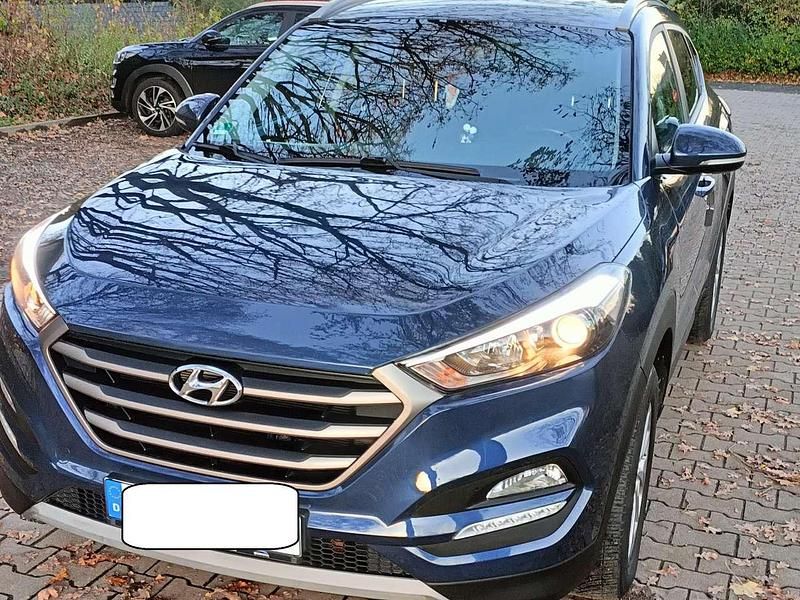 Gebraucht Hyundai Tucson Advantage 132 PS (97 kW) 2017 Blau SUV