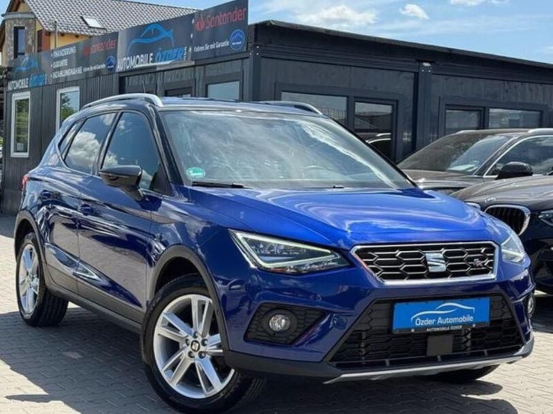 Blau Gebraucht 2018 Seat Arona FR SUV | 14.699 € (Fairer Preis) - Bild 1/4
