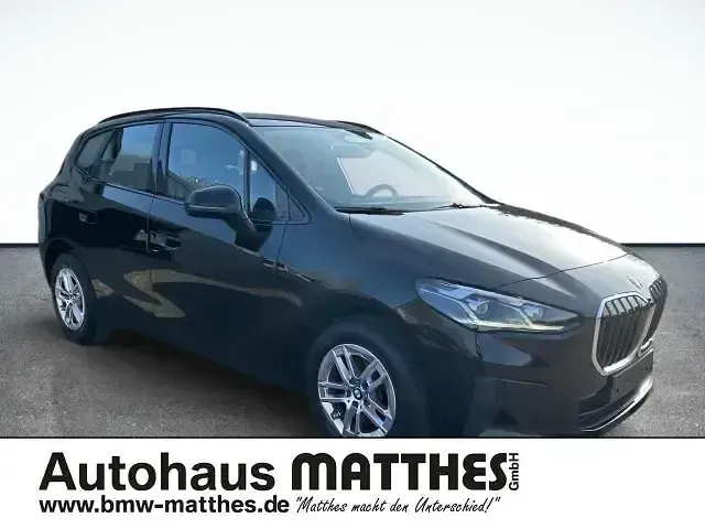 Gebraucht BMW 218 Luxury Line 171 PS (125 kW) 2023 Schwarz Van / Kleinbus