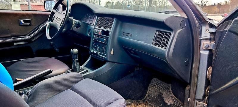 Gebraucht Audi 80 133 PS (97 kW) 1992 Grau Limousine