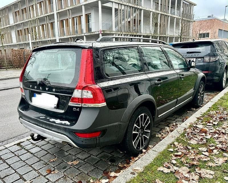 Gebraucht Volvo XC70 181 PS (133 kW) 2014 Schwarz Kombi