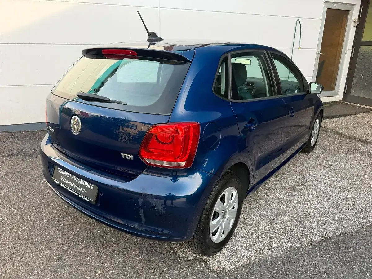 Gebraucht VW Polo 75 PS (55 kW) 2009 Blau Kleinwagen