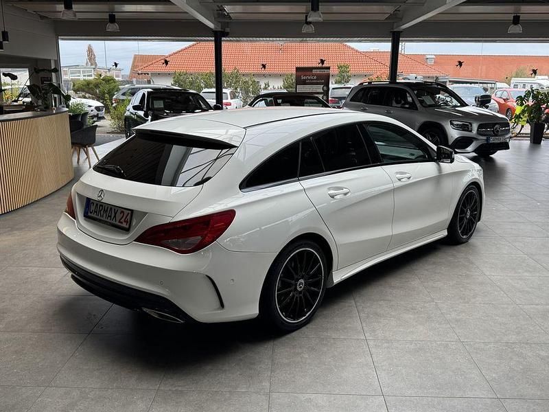 Gebraucht Mercedes CLA180 AMG line 122 PS (89 kW) 2019 Weiß Limousine