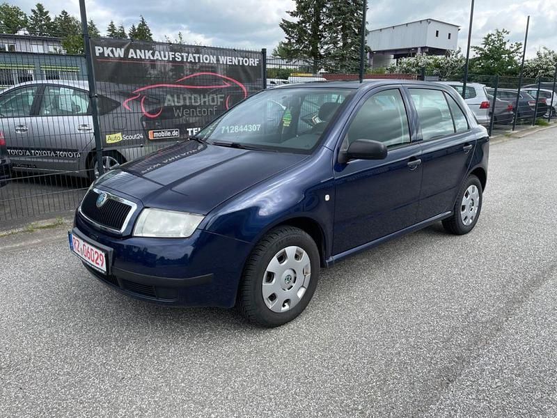 Blau Gebraucht 2002 Skoda Fabia Special Limousine | 950 € (Guter Preis) - Bild 1/4