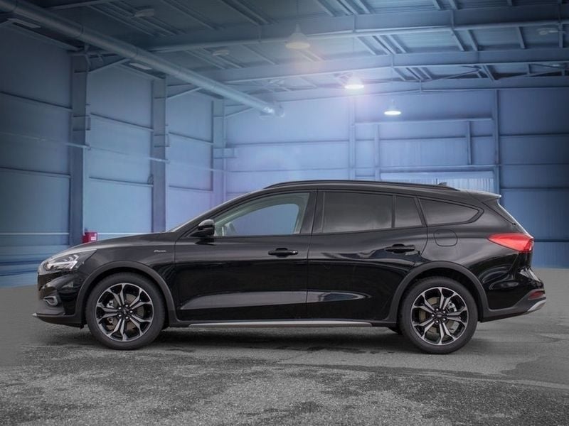 Verkauft Ford Focus Turnier Active Aut Gebraucht 19 17 000 Km In Backnang