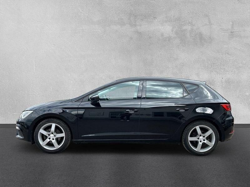 Second-hand Seat Leon FR 150 CP (110 kW) 2017 Negru Berlinǎ