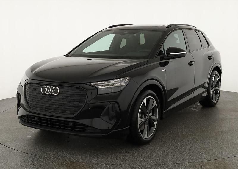 Mythosschwarz metallic Neu 2025 Audi Q4 e-tron S-Line SUV | 55.445 € (Guter Preis) - Bild 1/4
