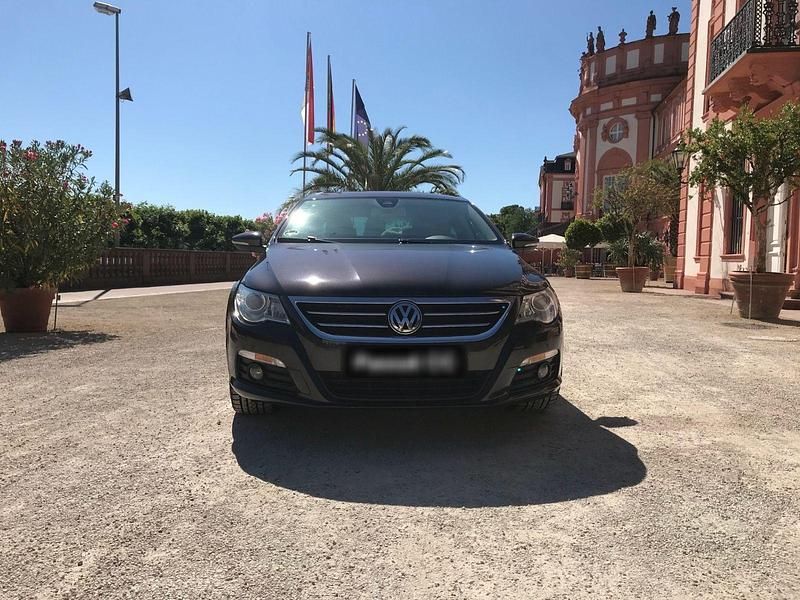 Gebraucht VW Passat 140 PS (102 kW) 2009 Braun Coupé