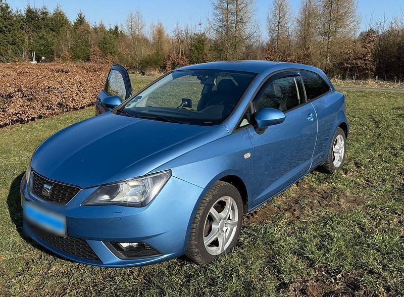 Gebraucht Seat Ibiza SC I-Tech 105 PS (77 kW) 2014 Blau Kleinwagen