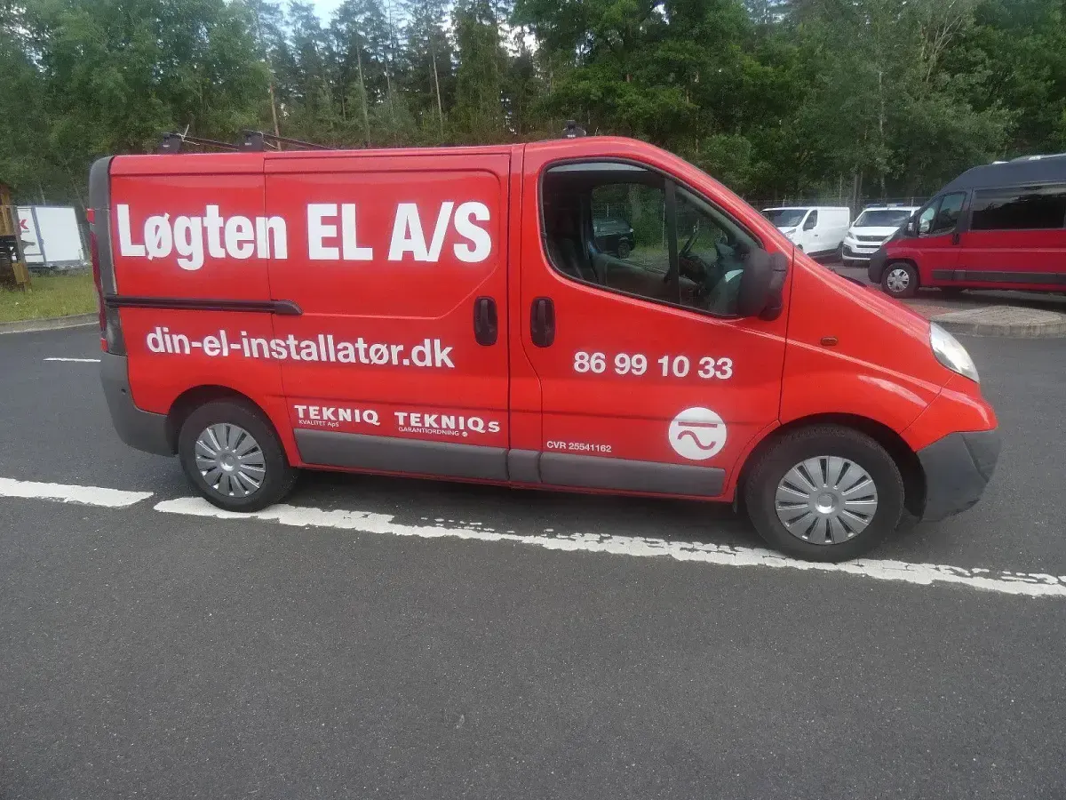 Gebraucht Opel Vivaro 90 PS (66 kW) 2013 Grau Van / Kleinbus