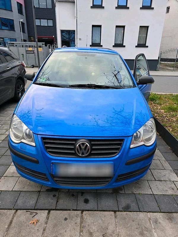 Blau Gebraucht 2005 VW Polo Kleinwagen | 1.600 € (Guter Preis) - Bild 1/4